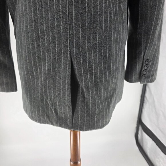 Universal Thread Womens Pinstripe Blazer Size S Gray & White 100% Recycled Polye - Picture 6 of 11